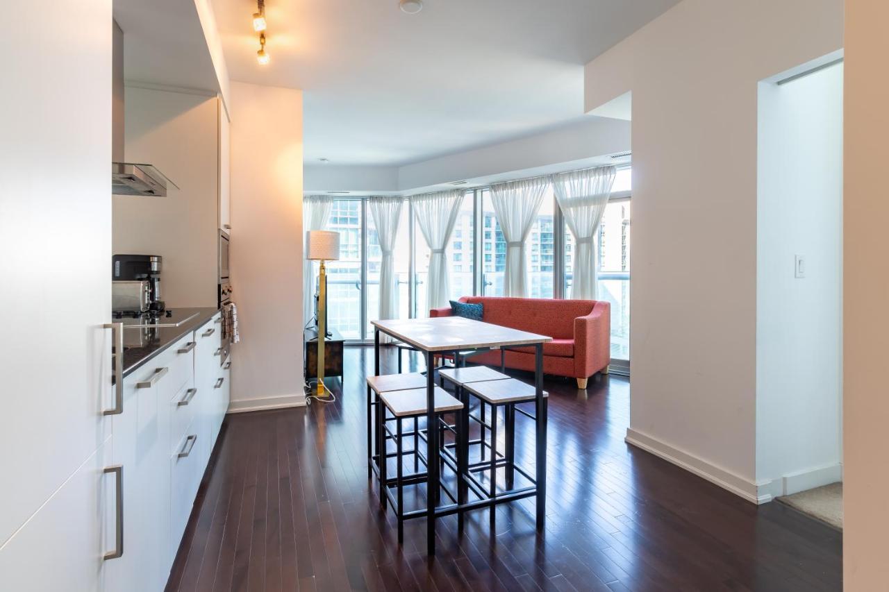 Exclusive Downtown 2Bed Suites Торонто Экстерьер фото